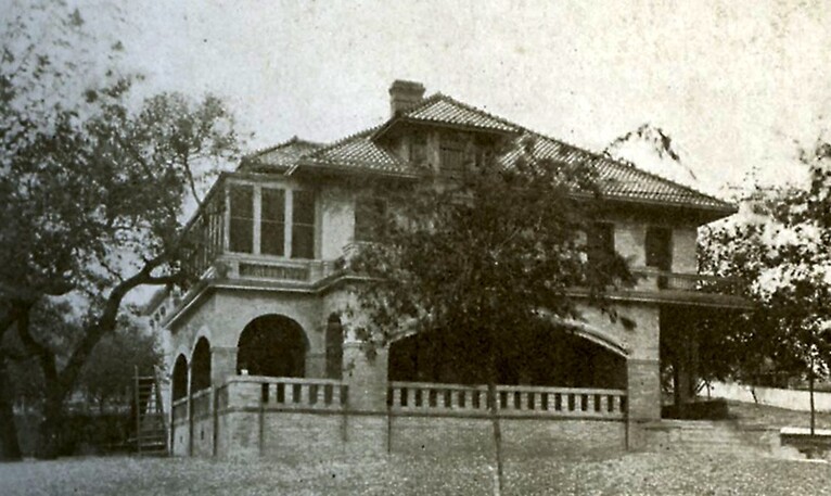<em>Photograph of the Byrne-Reed House shortly after the Reed family purchased the home in 1915. From the book</em> Austin: The City of the Violet Crown.